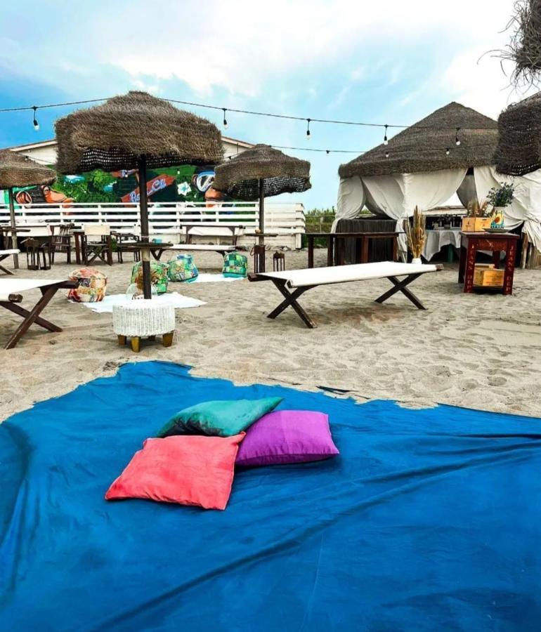 Sunset Beach ฟิวมิชีโน ภายนอก รูปภาพ